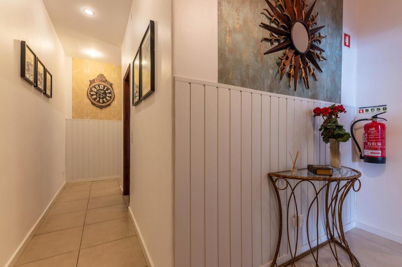 Alm- Spacious. Sunny. Patio. Quiet Area. Fast Wifi Lisboa Екстериор снимка