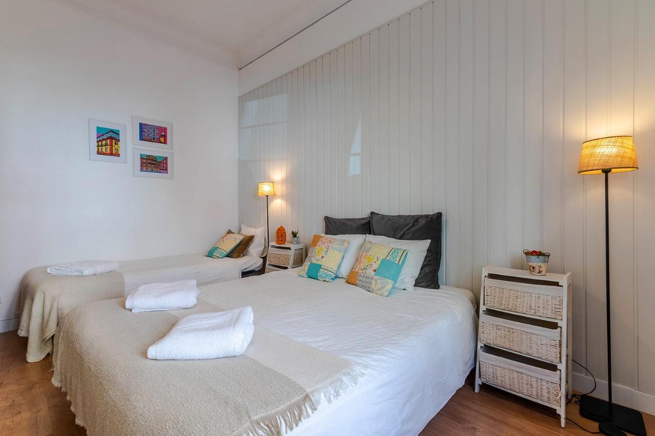 Alm- Spacious. Sunny. Patio. Quiet Area. Fast Wifi Lisboa Екстериор снимка