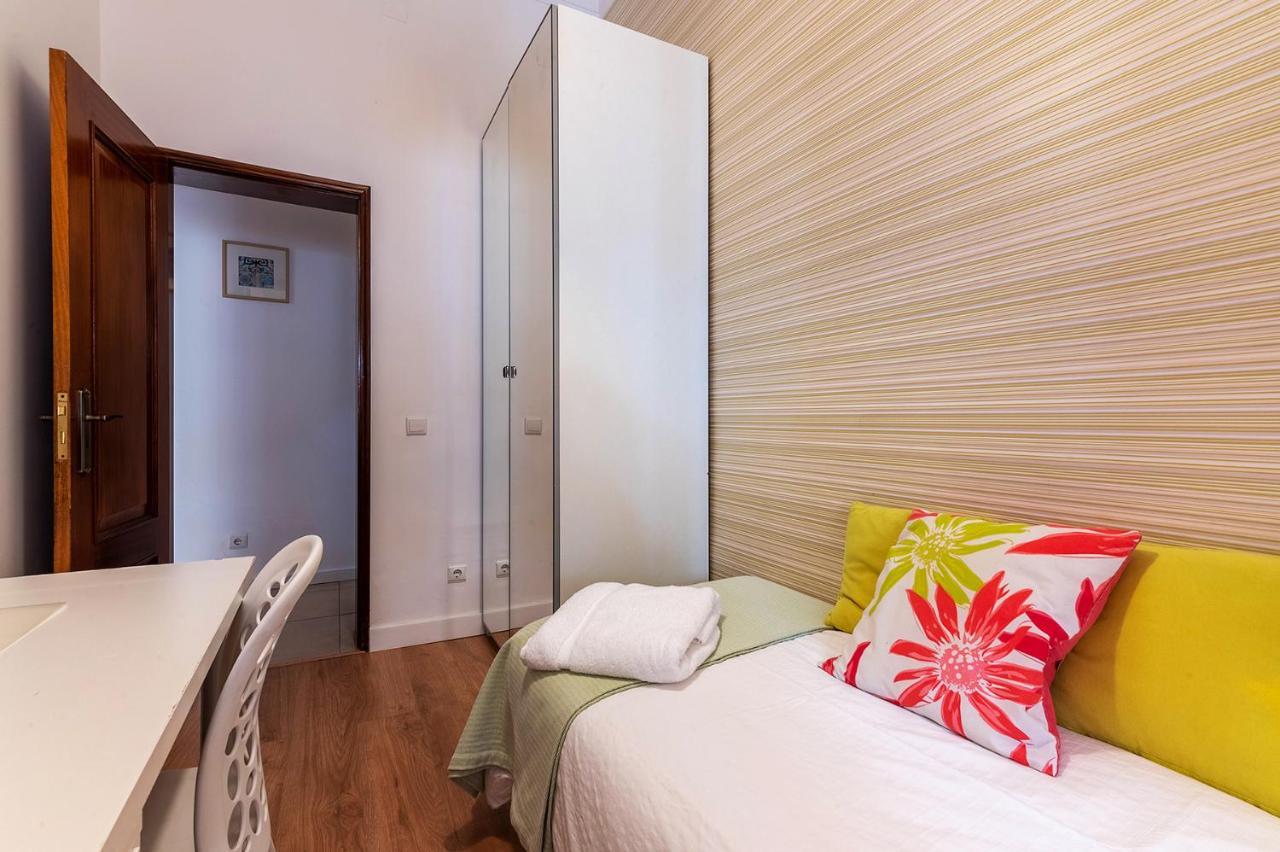 Alm- Spacious. Sunny. Patio. Quiet Area. Fast Wifi Lisboa Екстериор снимка