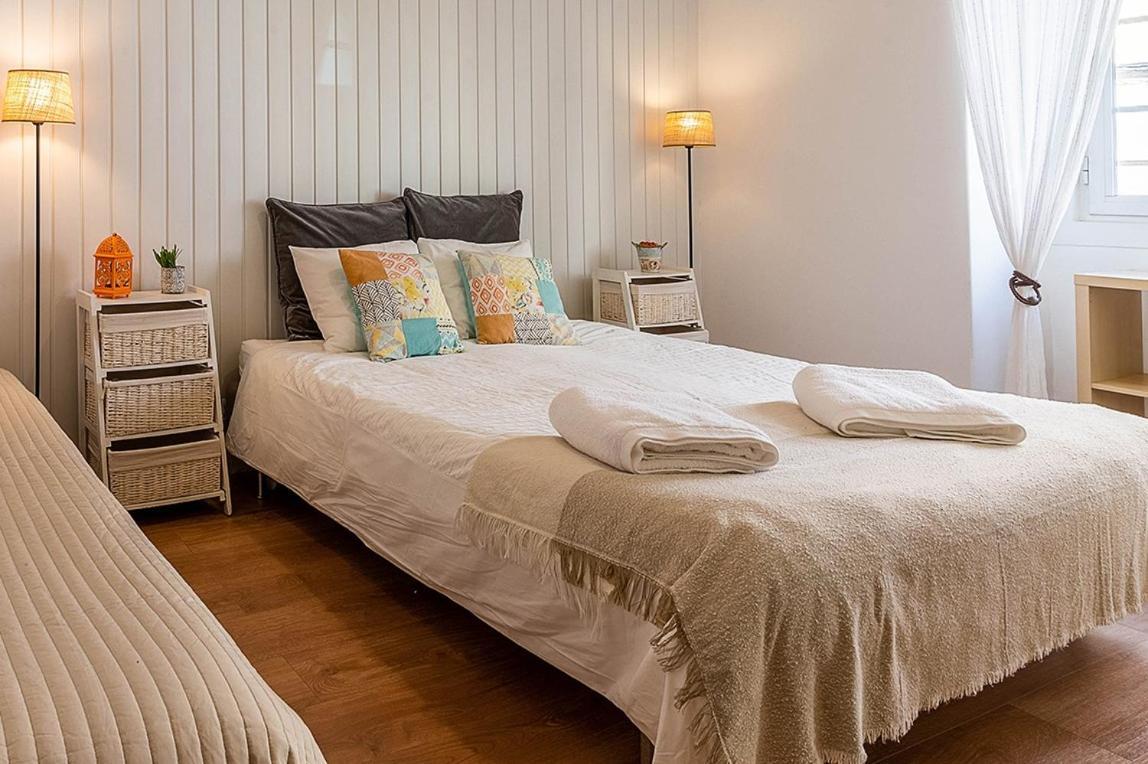 Alm- Spacious. Sunny. Patio. Quiet Area. Fast Wifi Lisboa Екстериор снимка