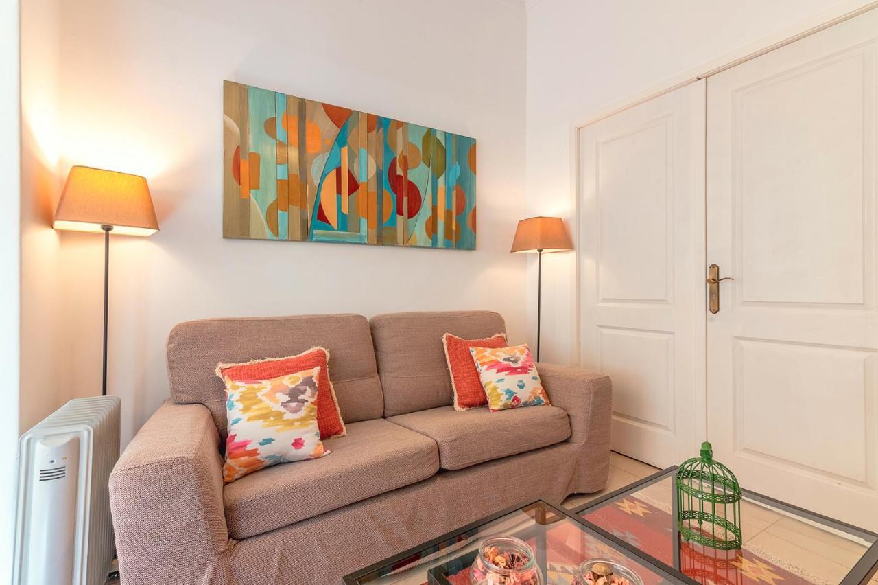 Alm- Spacious. Sunny. Patio. Quiet Area. Fast Wifi Lisboa Екстериор снимка